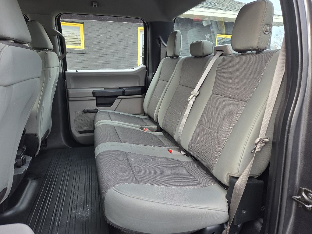 Photo 18 of this FORD F150