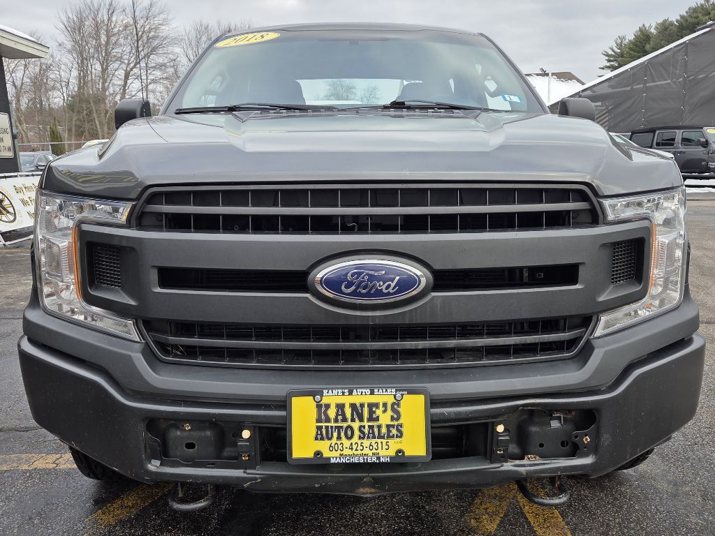 Photo 3 of this FORD F150