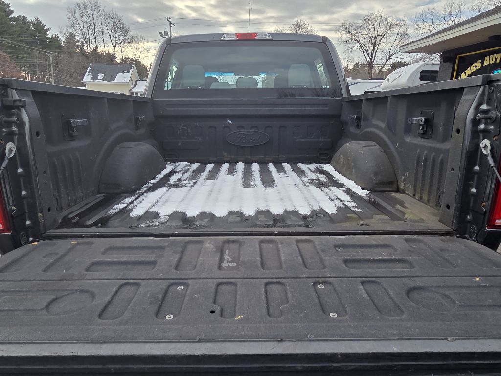 Photo 8 of this FORD F150