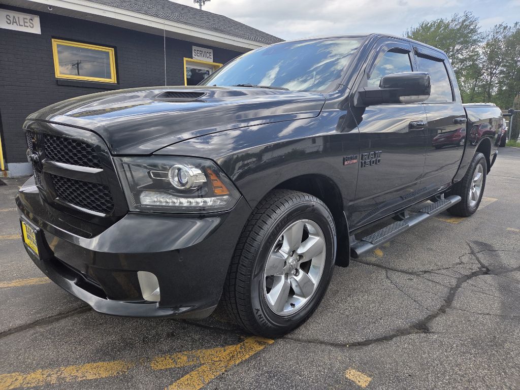 Photo 2 of this RAM 1500