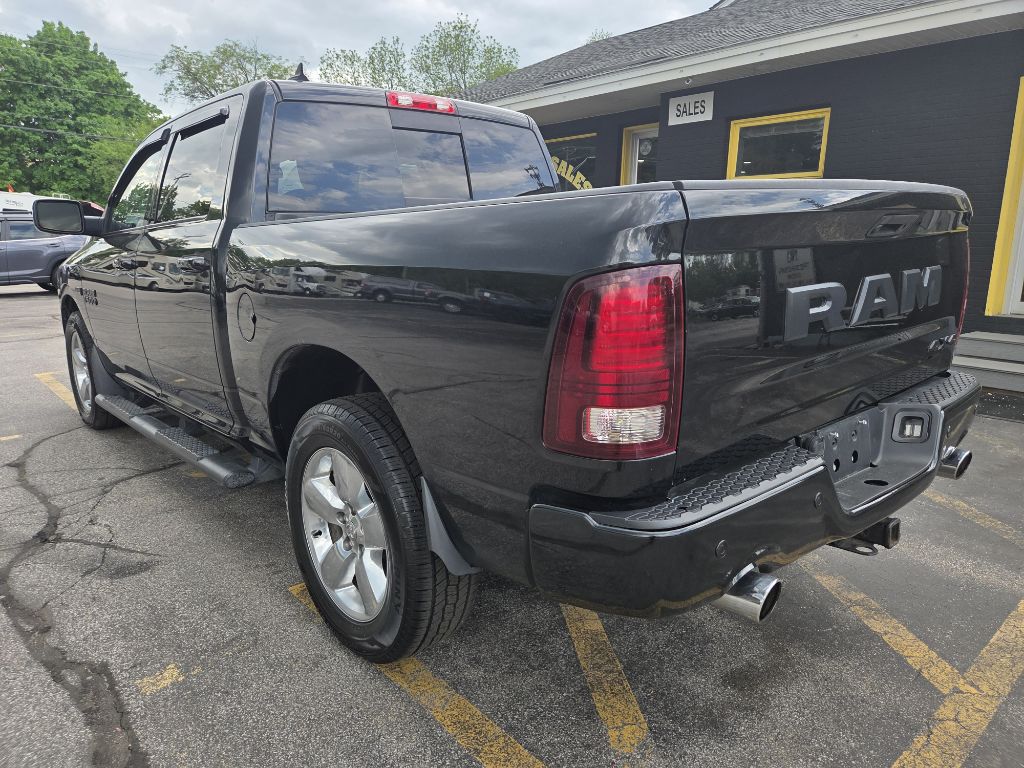 Photo 33 of this RAM 1500