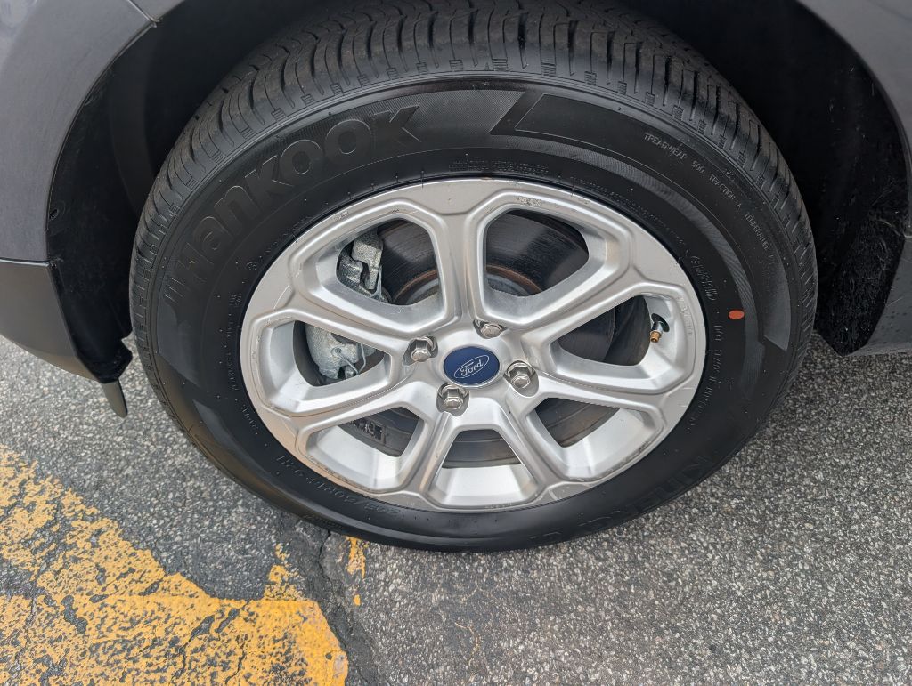 Photo 19 of this FORD ECOSPORT