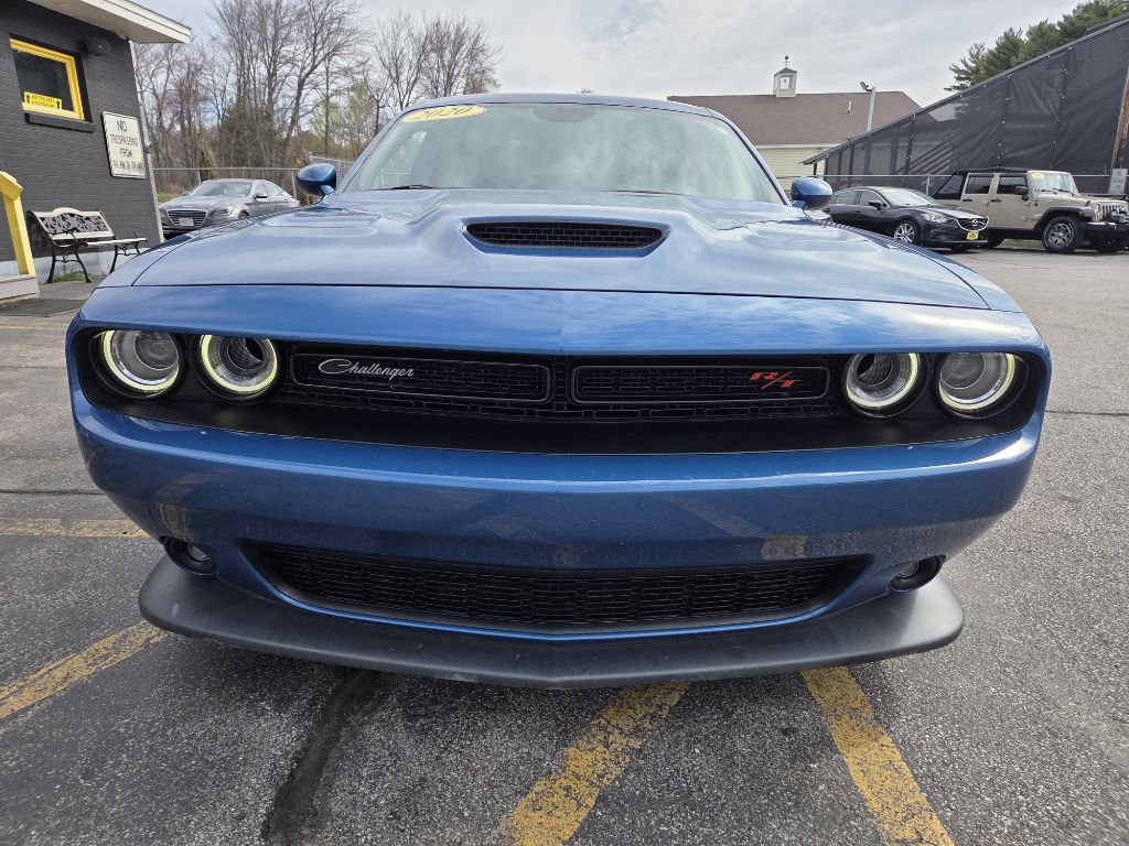 Photo 3 of this DODGE CHALLENGER