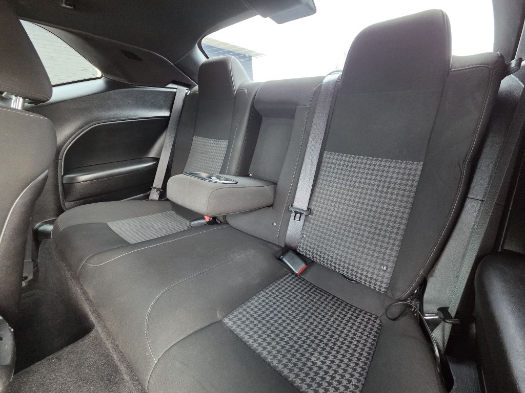 Photo 19 of this DODGE CHALLENGER
