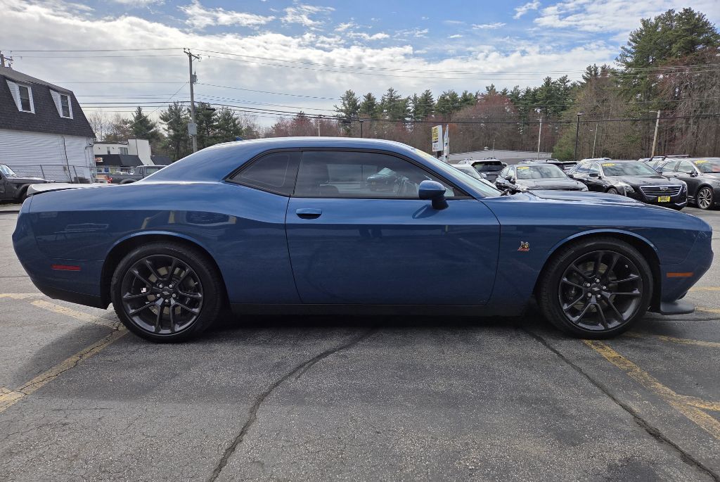Photo 9 of this DODGE CHALLENGER