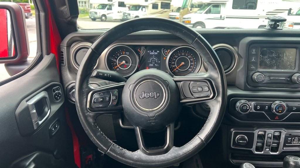 Photo 13 of this JEEP WRANGLER UNLIMI