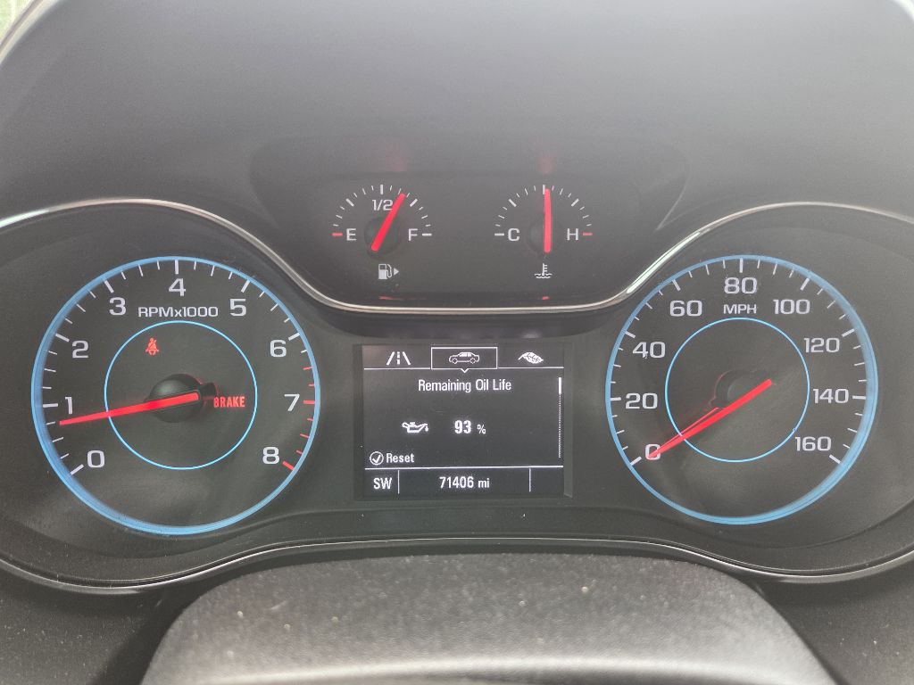 Photo 14 of this CHEVROLET CRUZE