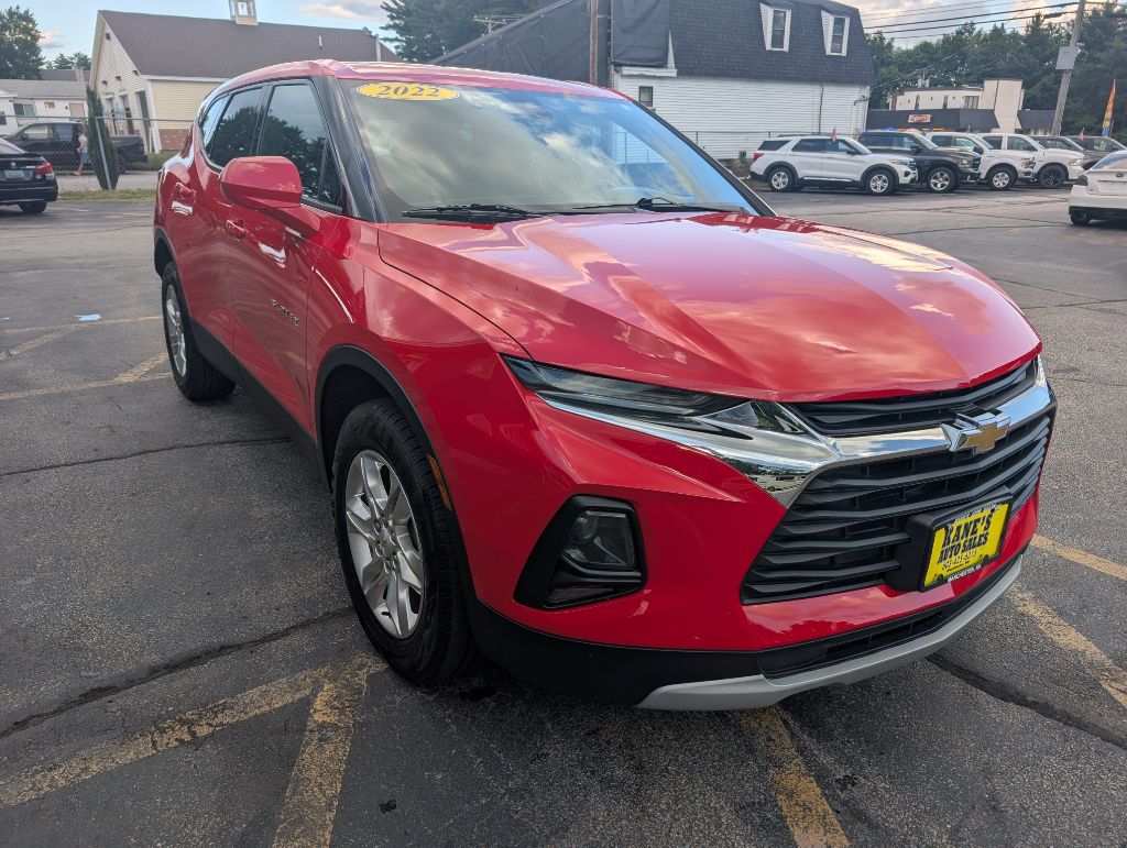 Photo 4 of this CHEVROLET BLAZER