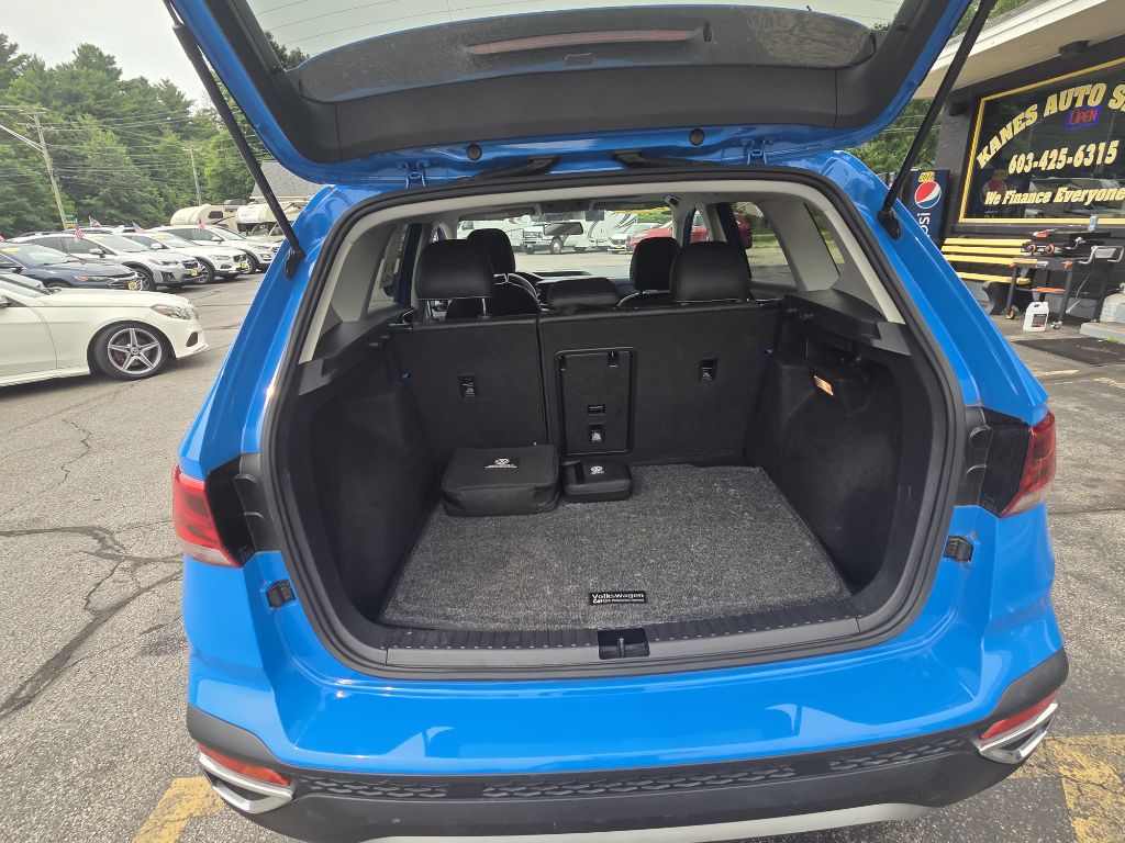 Photo 12 of this VOLKSWAGEN TAOS