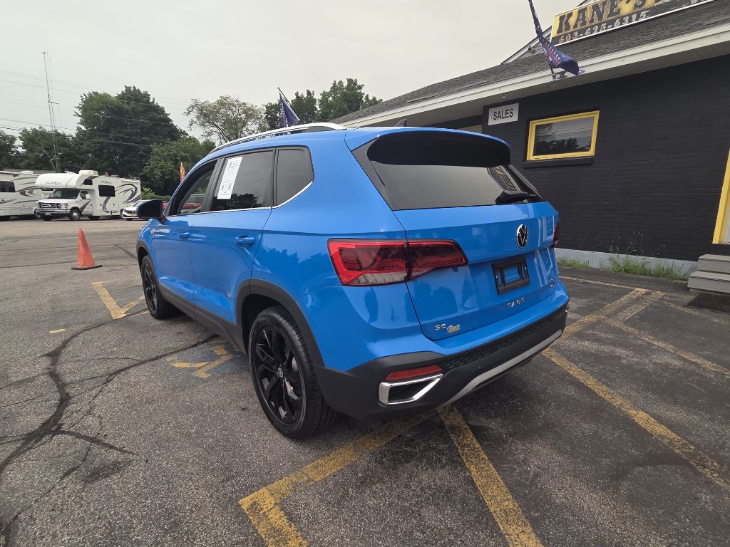 Photo 9 of this VOLKSWAGEN TAOS