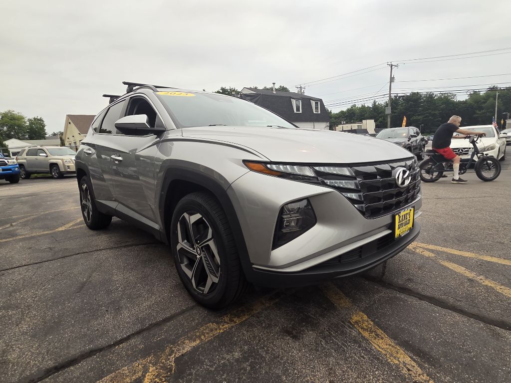 Photo 4 of this HYUNDAI TUCSON