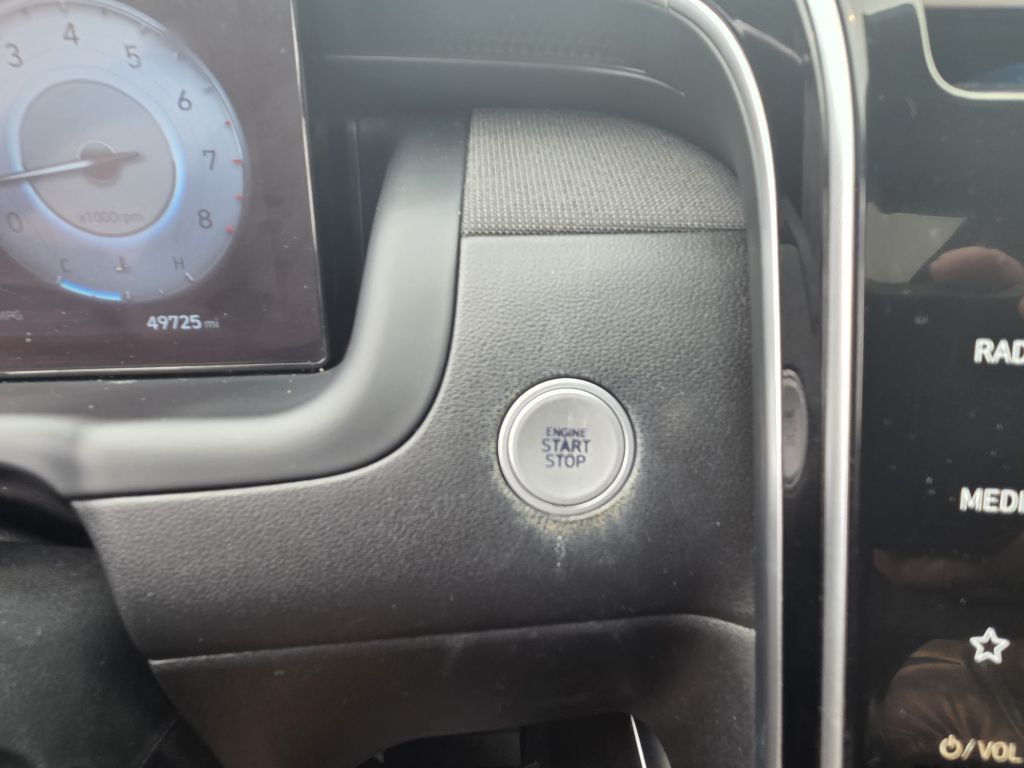Photo 18 of this HYUNDAI TUCSON