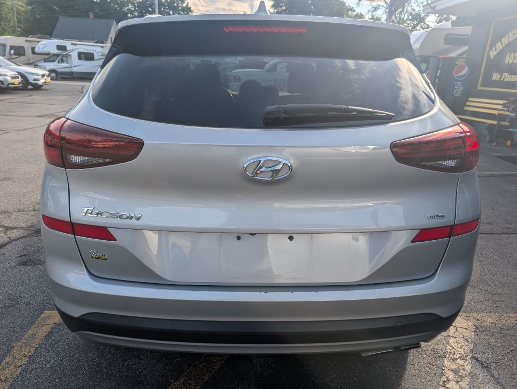 Photo 13 of this HYUNDAI TUCSON