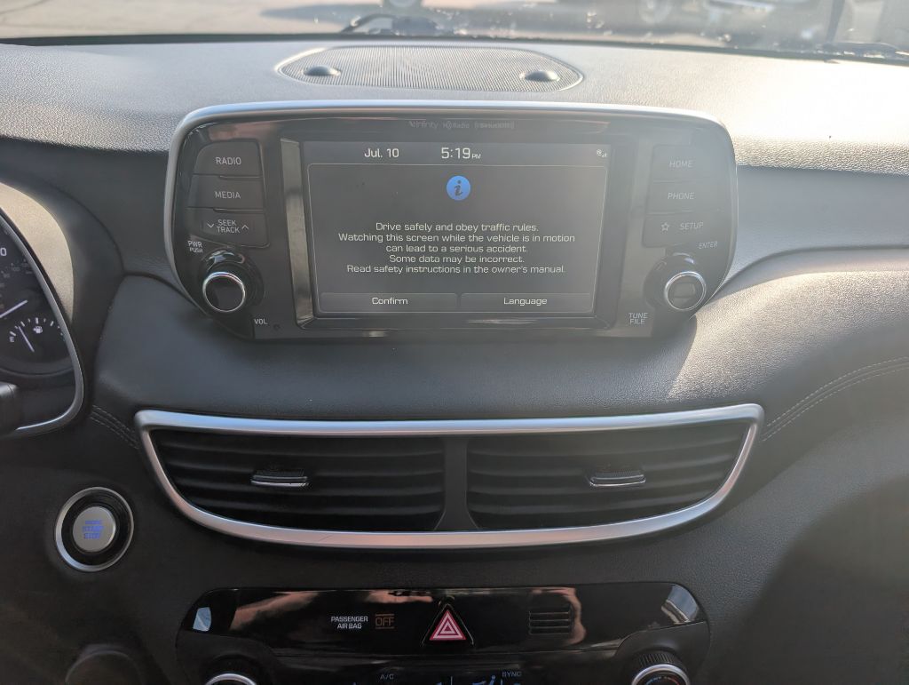 Photo 18 of this HYUNDAI TUCSON