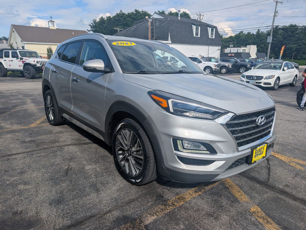 Photo 4 of this HYUNDAI TUCSON