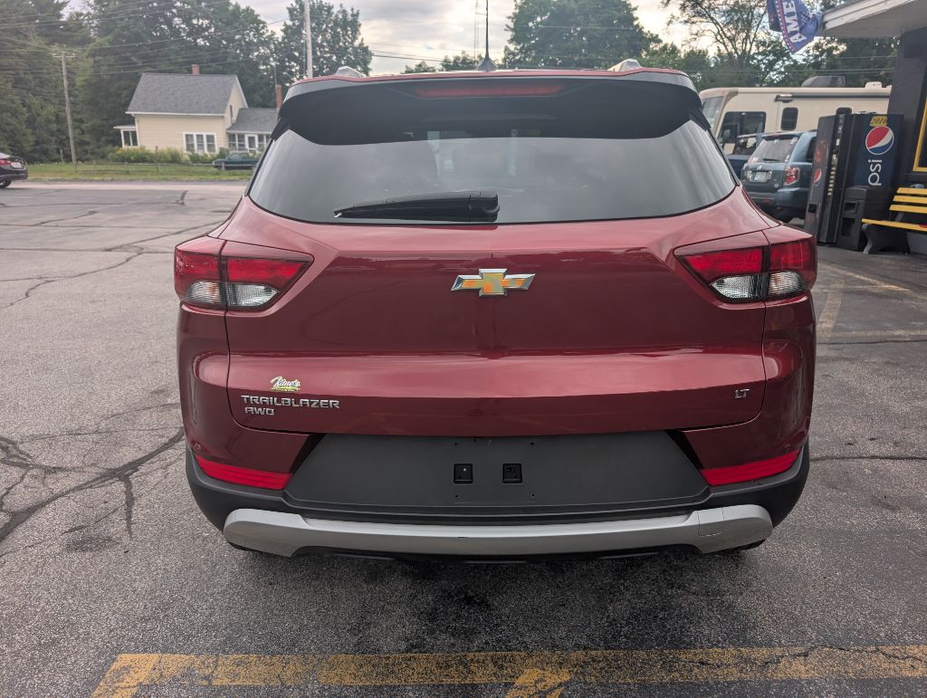 Photo 6 of this CHEVROLET TRAILBLAZER