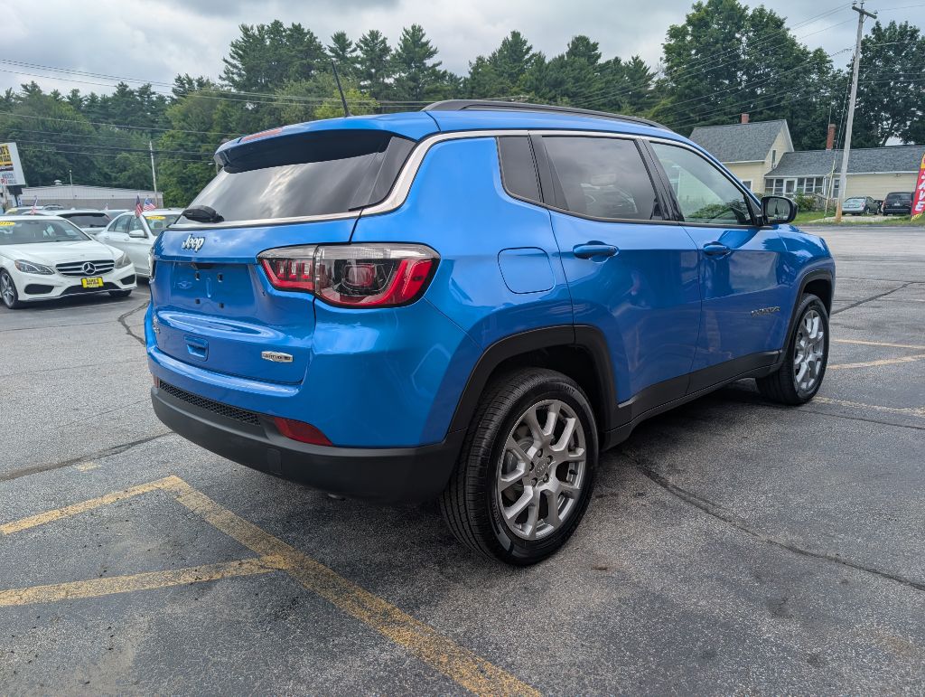 Photo 7 of this JEEP COMPASS