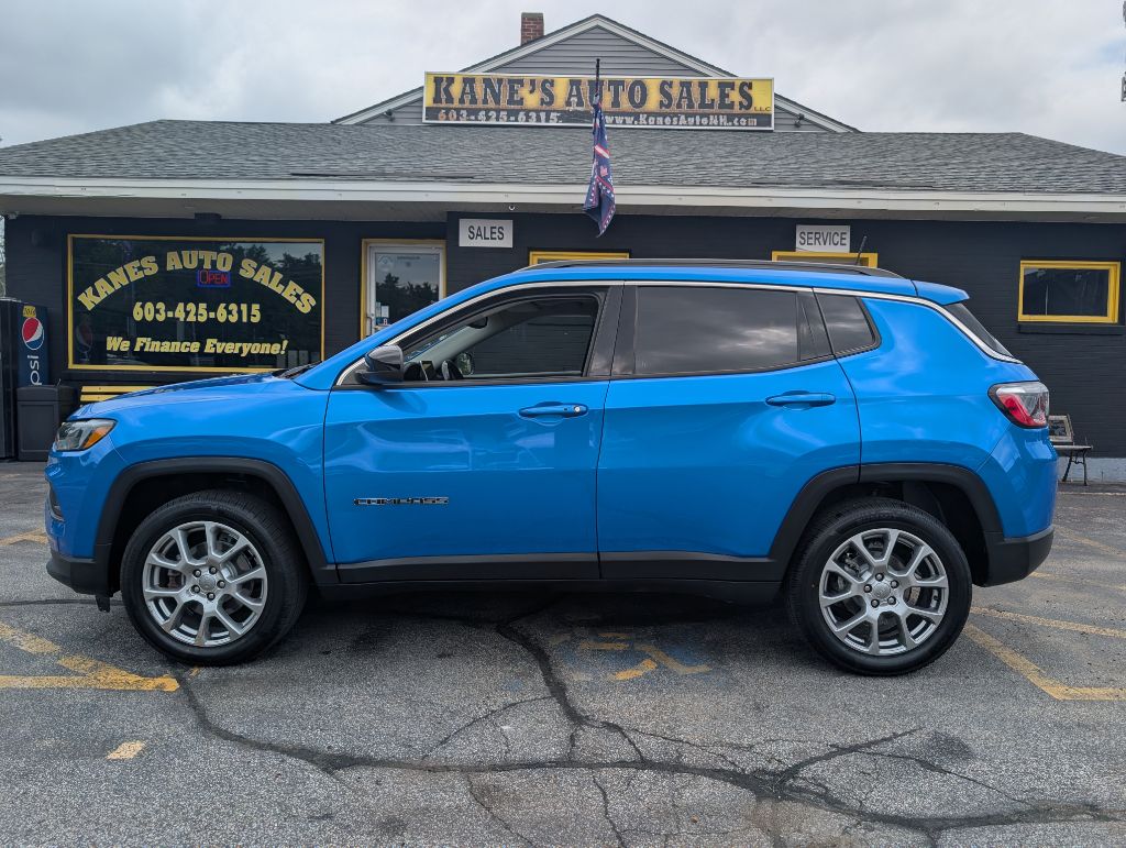 2022 JEEP COMPASS