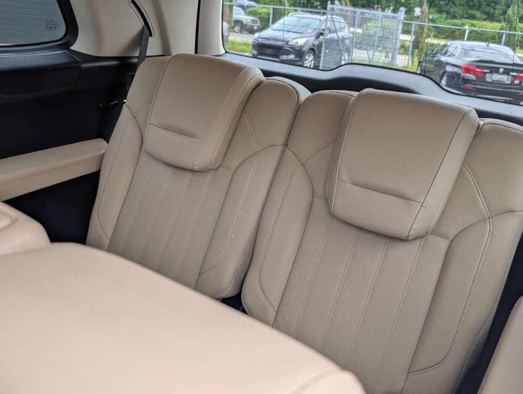 Photo 14 of this MERCEDES-BENZ GLS