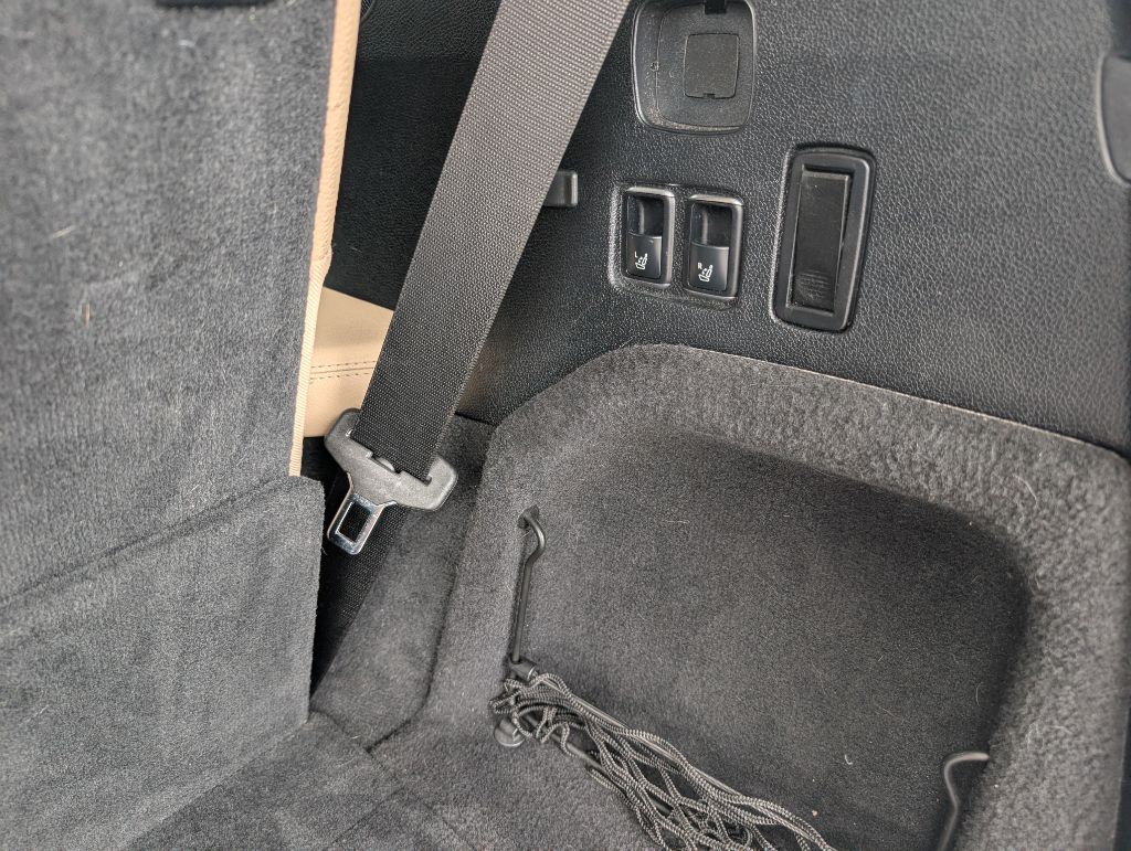 Photo 11 of this MERCEDES-BENZ GLS