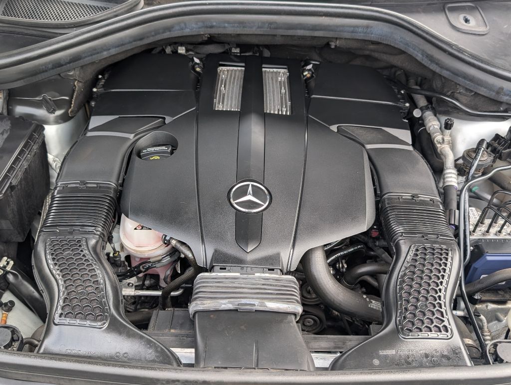 Photo 26 of this MERCEDES-BENZ GLS