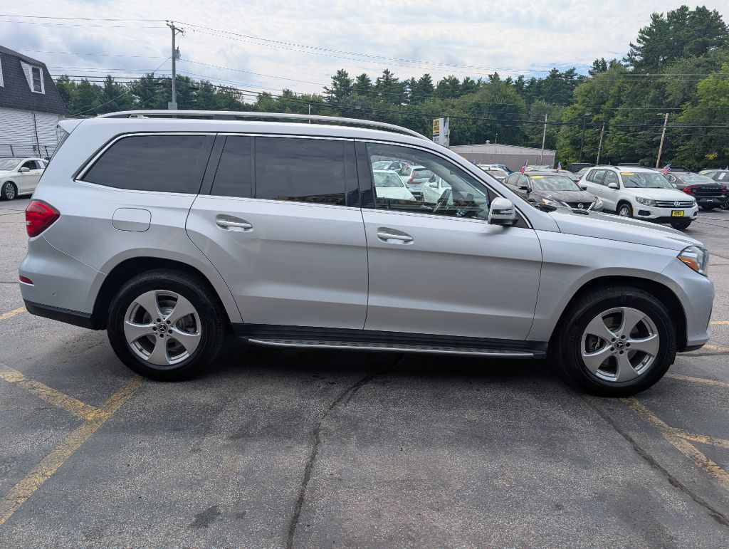 Photo 8 of this MERCEDES-BENZ GLS