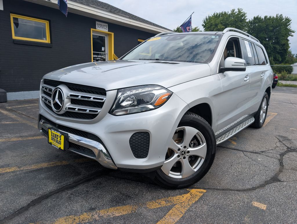 Photo 2 of this MERCEDES-BENZ GLS