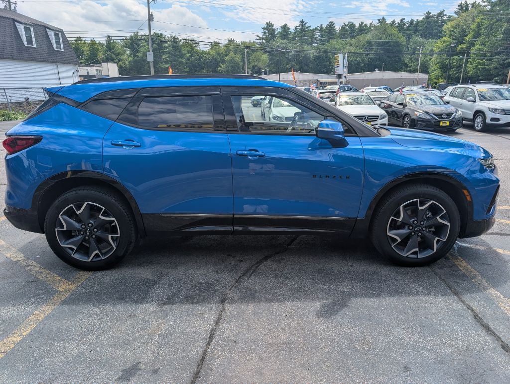 Photo 10 of this CHEVROLET BLAZER