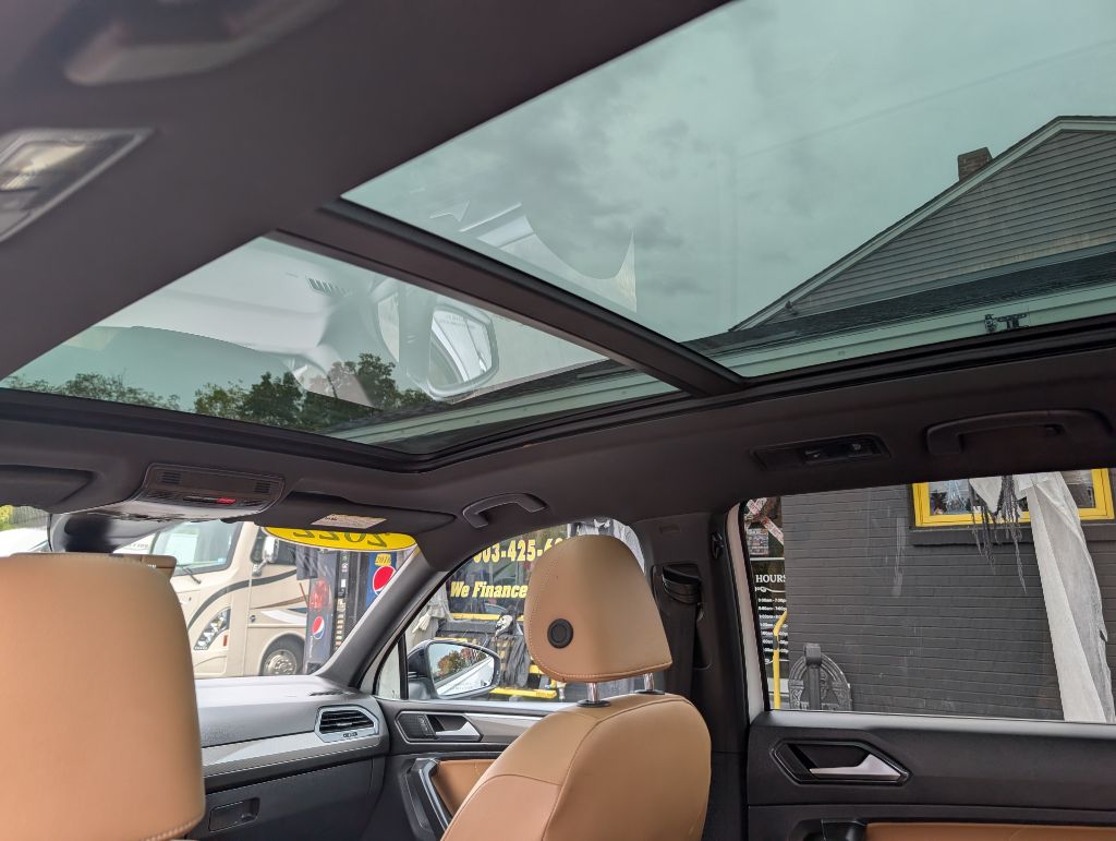 Photo 17 of this VOLKSWAGEN TIGUAN
