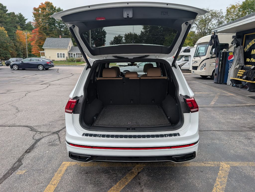 Photo 9 of this VOLKSWAGEN TIGUAN