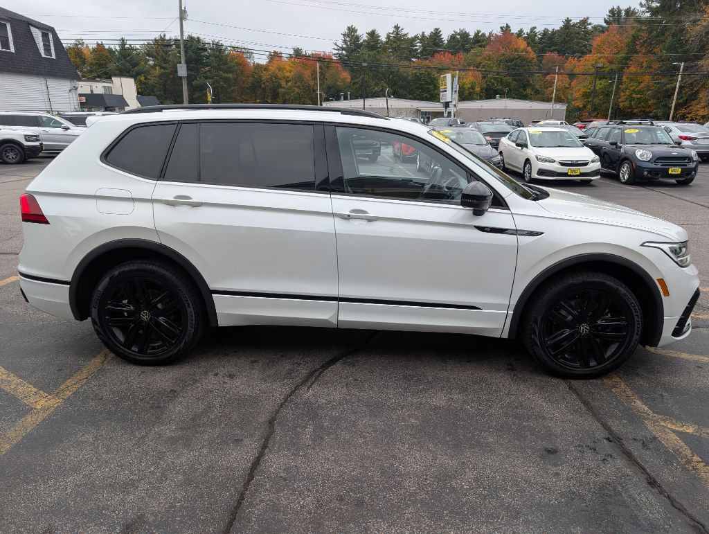 Photo 11 of this VOLKSWAGEN TIGUAN