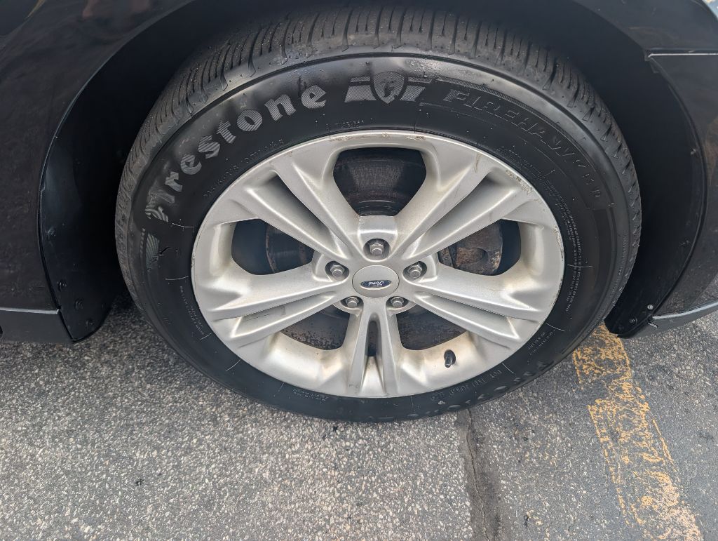 Photo 16 of this FORD TAURUS