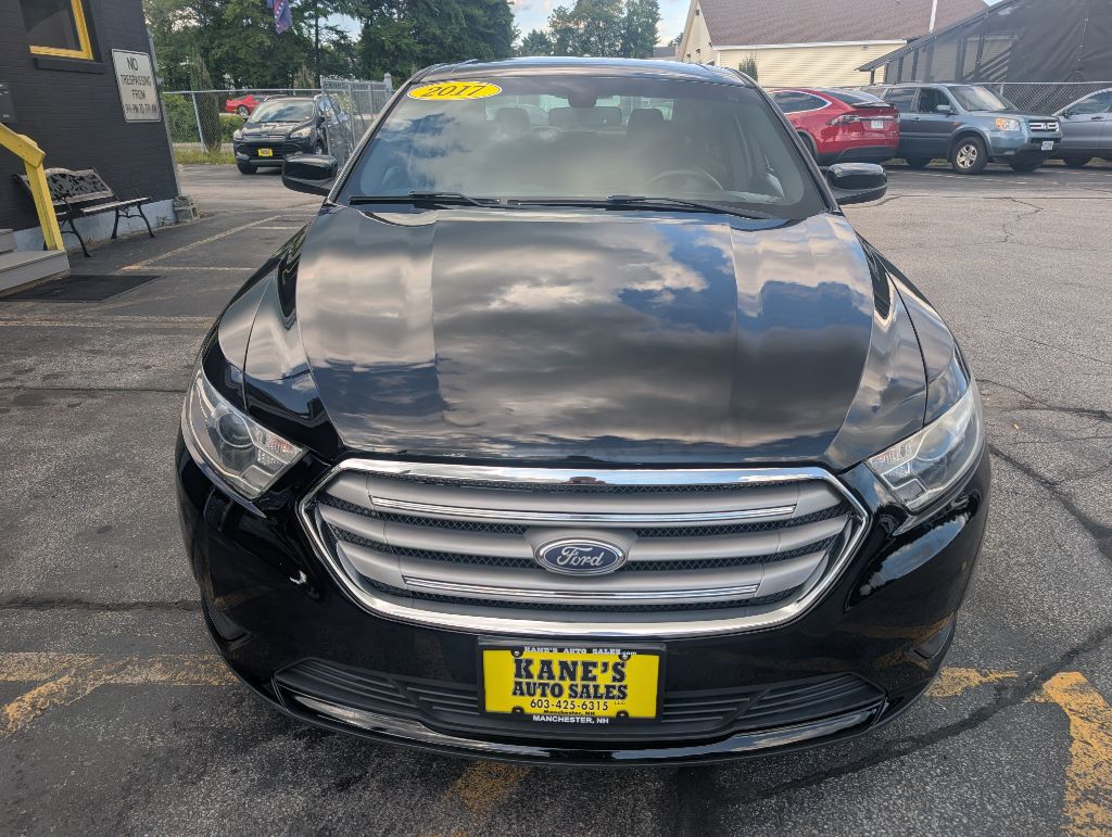 Photo 3 of this FORD TAURUS