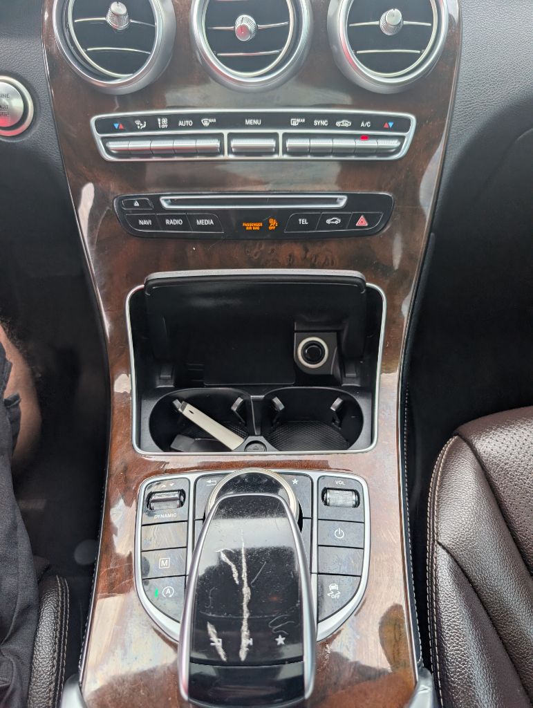 Photo 13 of this MERCEDES-BENZ GLC COUPE