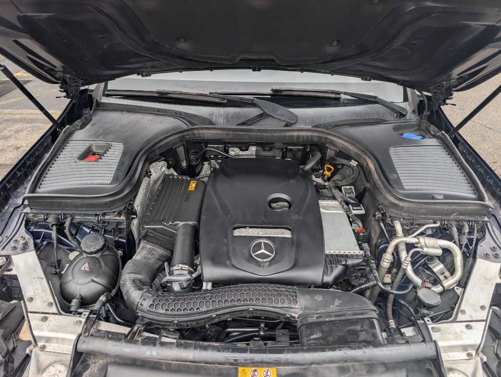 Photo 19 of this MERCEDES-BENZ GLC COUPE
