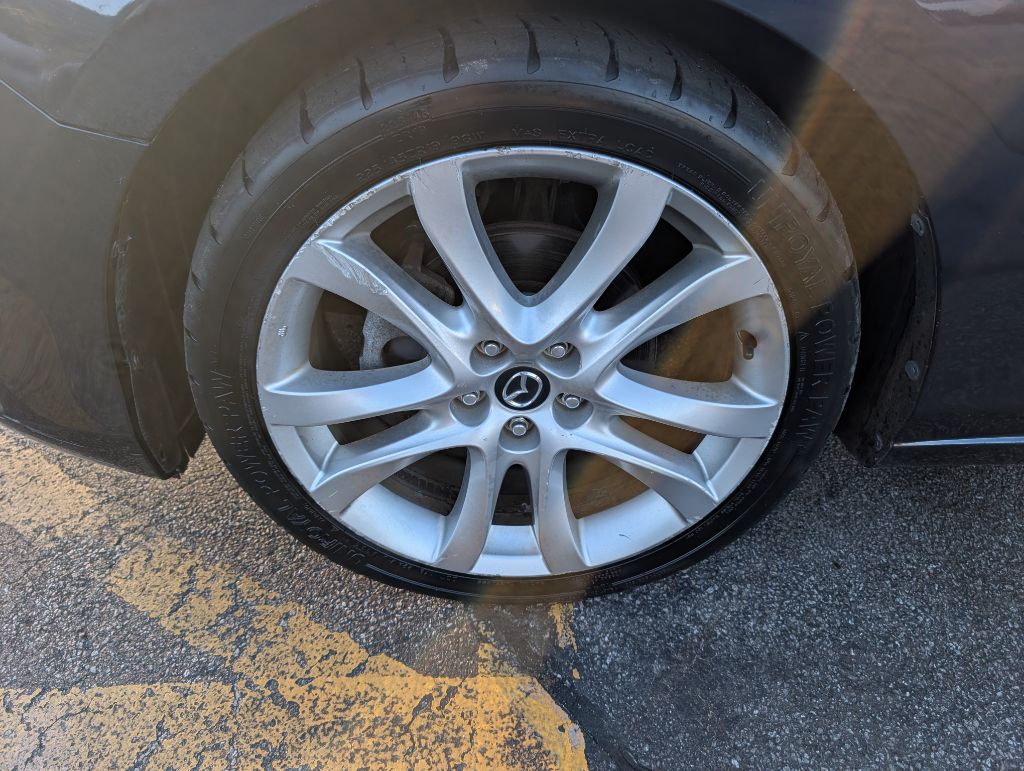 Photo 19 of this MAZDA 6
