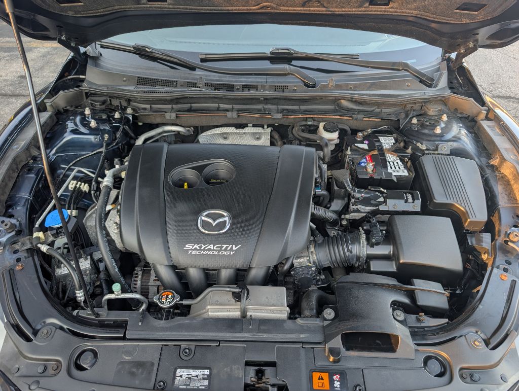 Photo 20 of this MAZDA 6