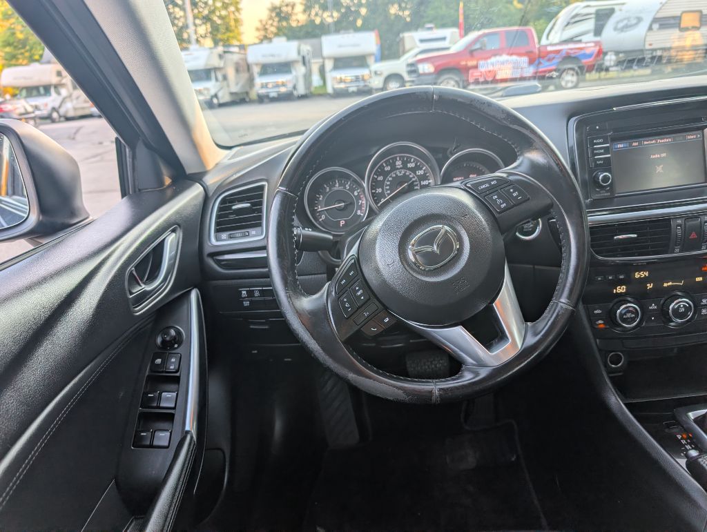 Photo 10 of this MAZDA 6