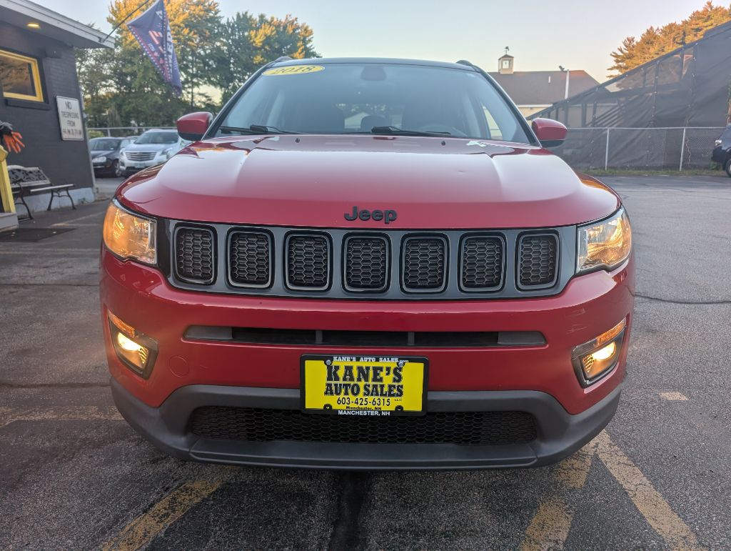 Photo 3 of this JEEP COMPASS