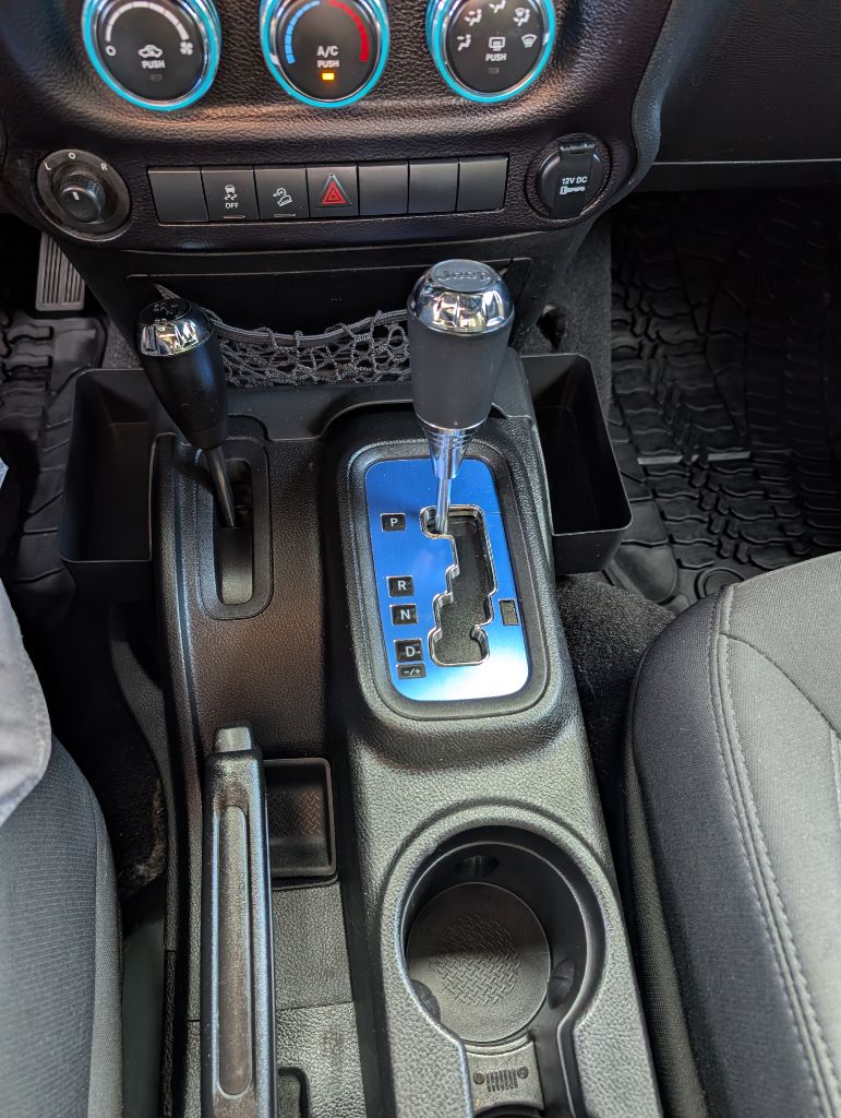 Photo 13 of this JEEP WRANGLER