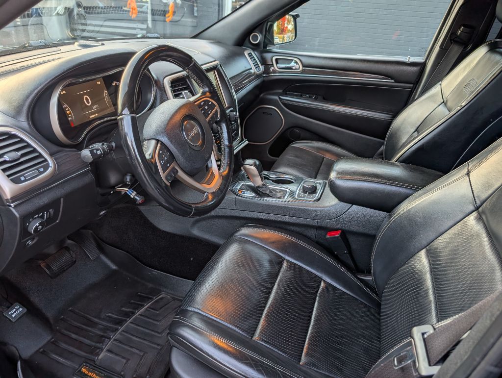 Photo 11 of this JEEP GRAND CHEROKEE