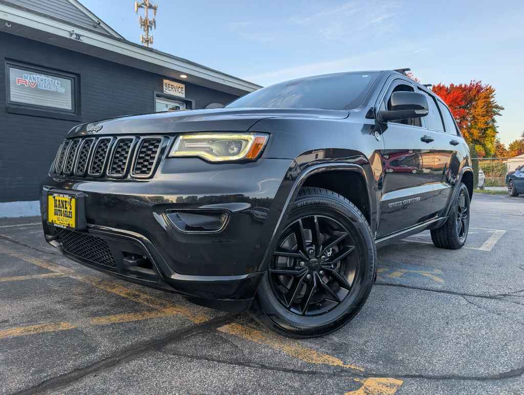 Photo 2 of this JEEP GRAND CHEROKEE