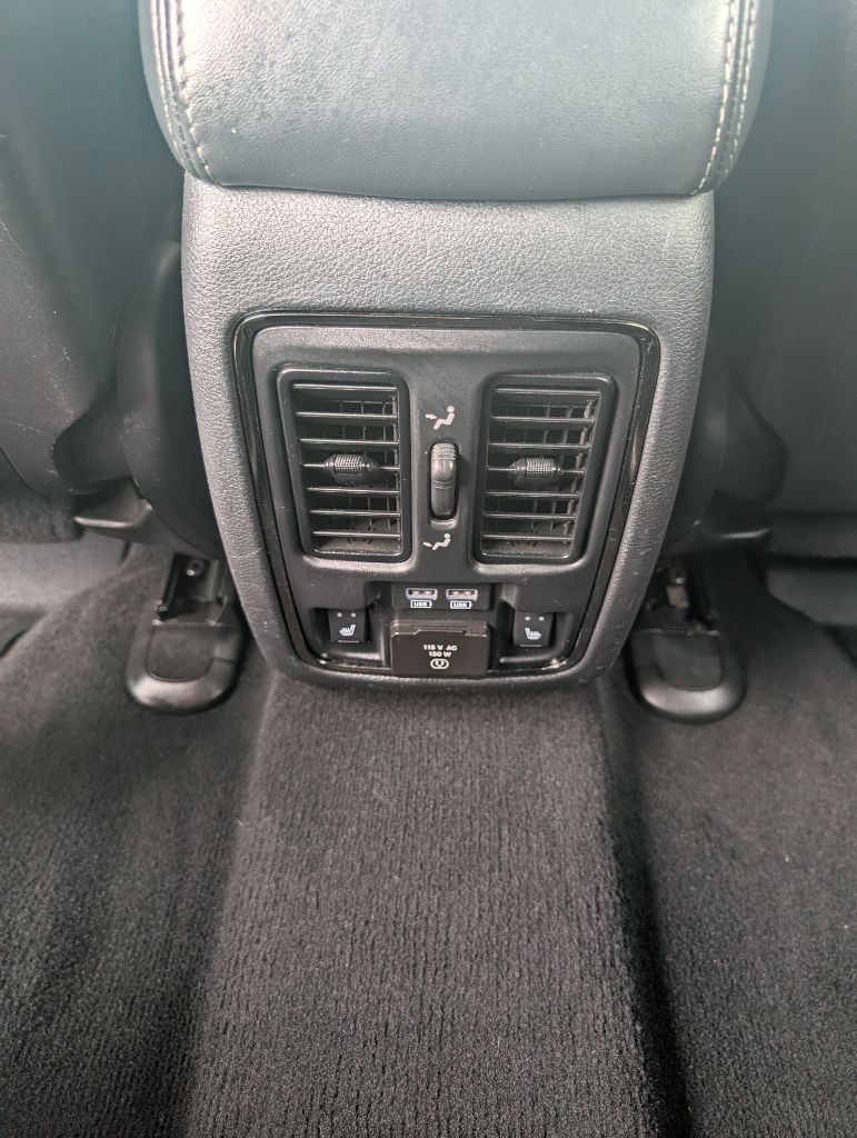 Photo 17 of this DODGE DURANGO