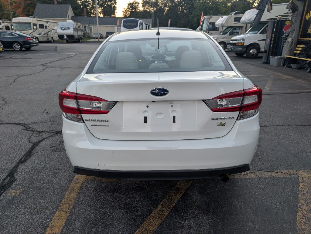 Photo 6 of this SUBARU IMPREZA