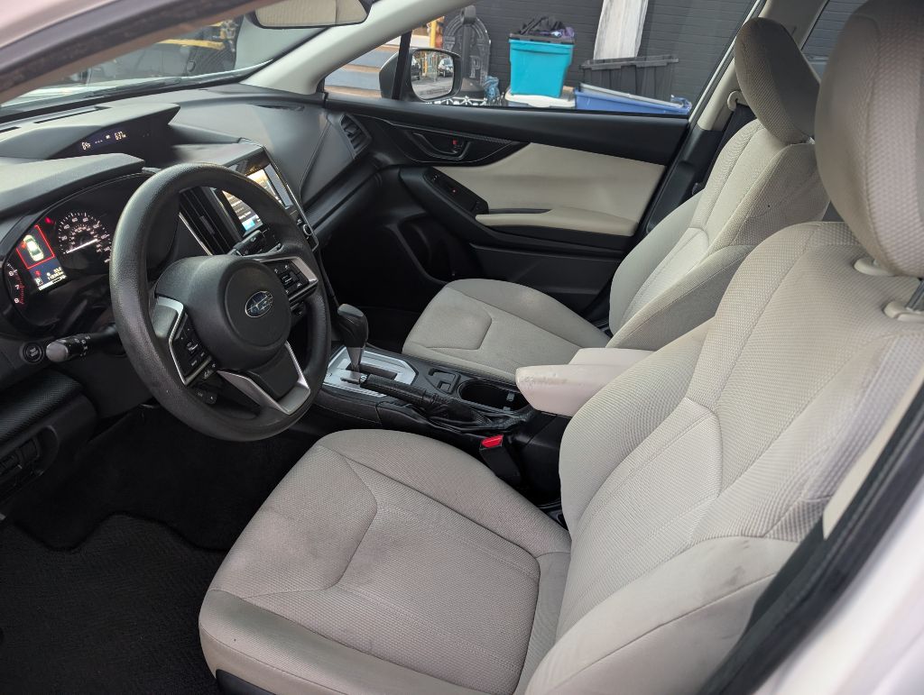 Photo 13 of this SUBARU IMPREZA