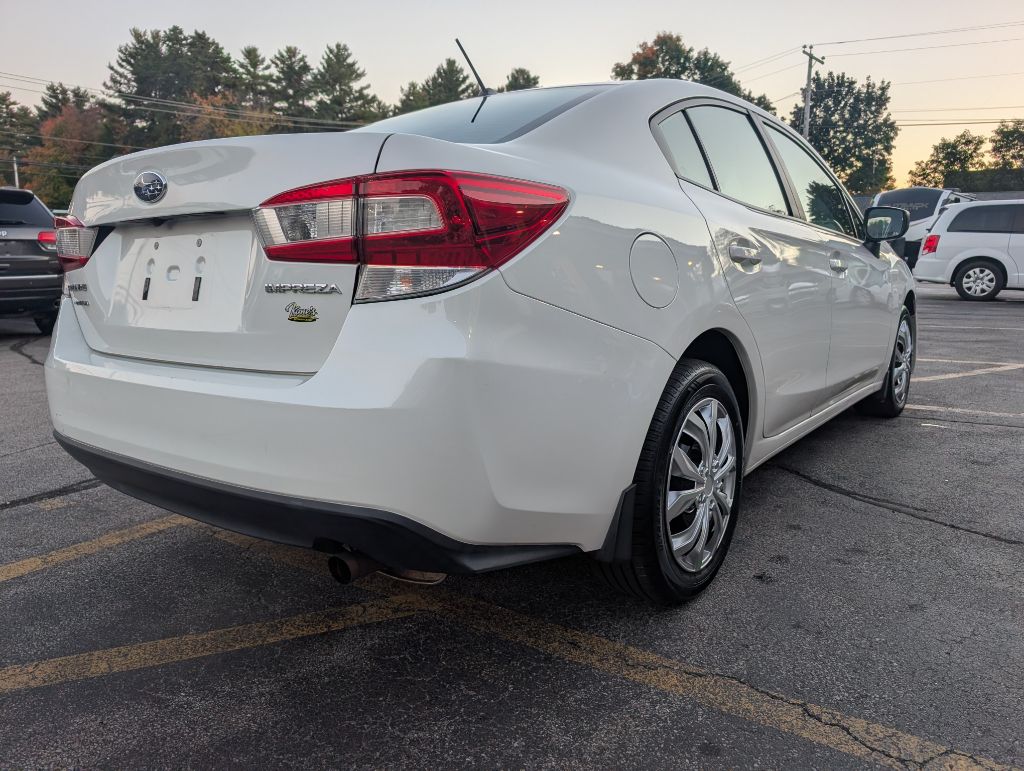 Photo 7 of this SUBARU IMPREZA