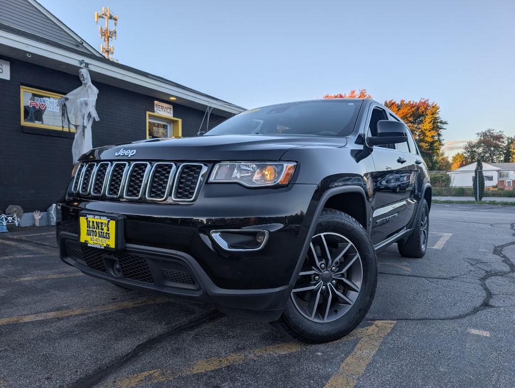 Photo 2 of this JEEP GRAND CHEROKEE
