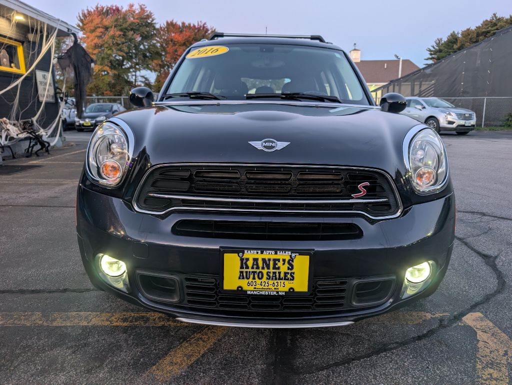 Photo 3 of this MINI COOPER