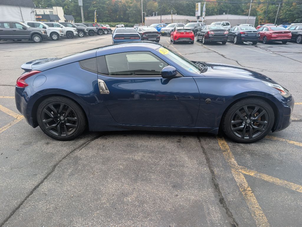 Photo 9 of this NISSAN 370Z