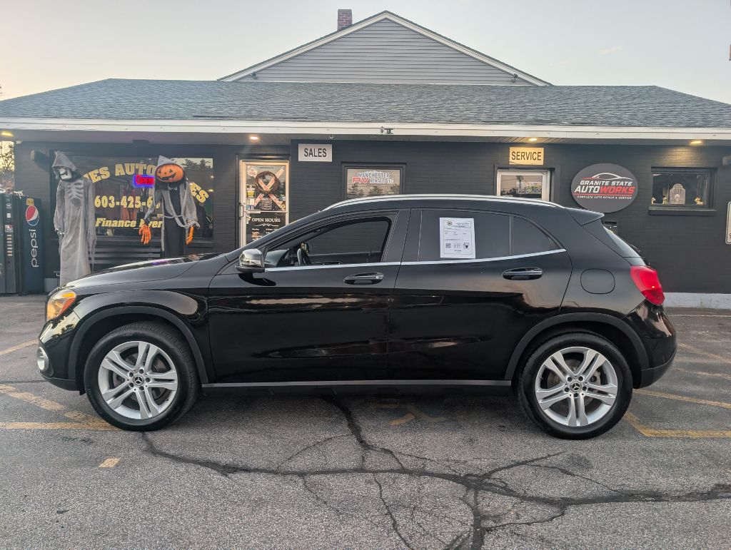 2019 MERCEDES-BENZ GLA
